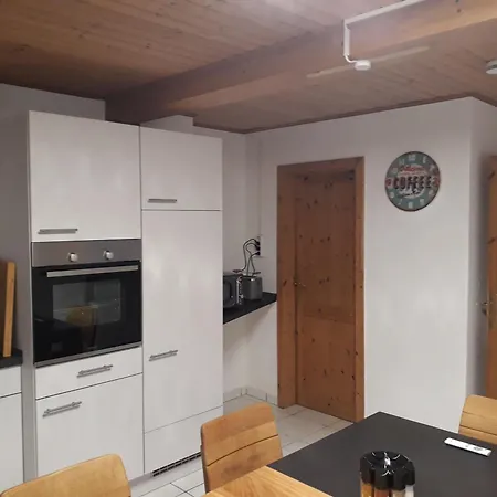 Holiday home Tolles An Der Mosel Fuer 10 Personen Uerzig